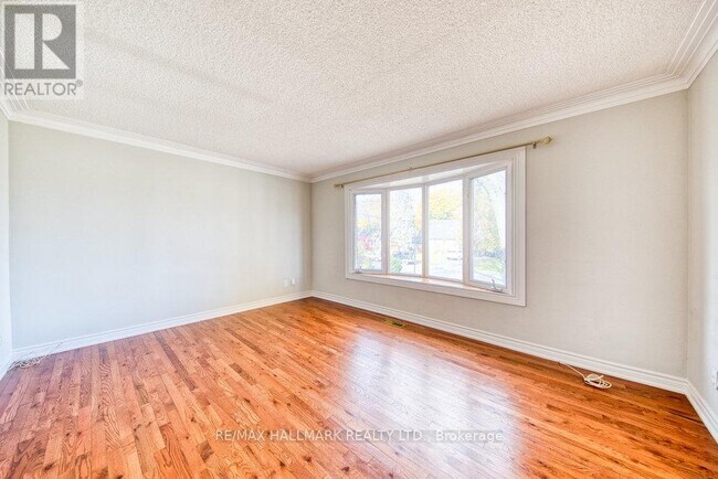 Building Photo - 31 Glen Muir Dr