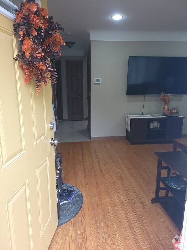 Downtown St Paul Apartments for Rent with a Yard Saint Paul, MN 4