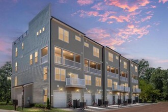 Building Photo - 44575 Strabane Ter