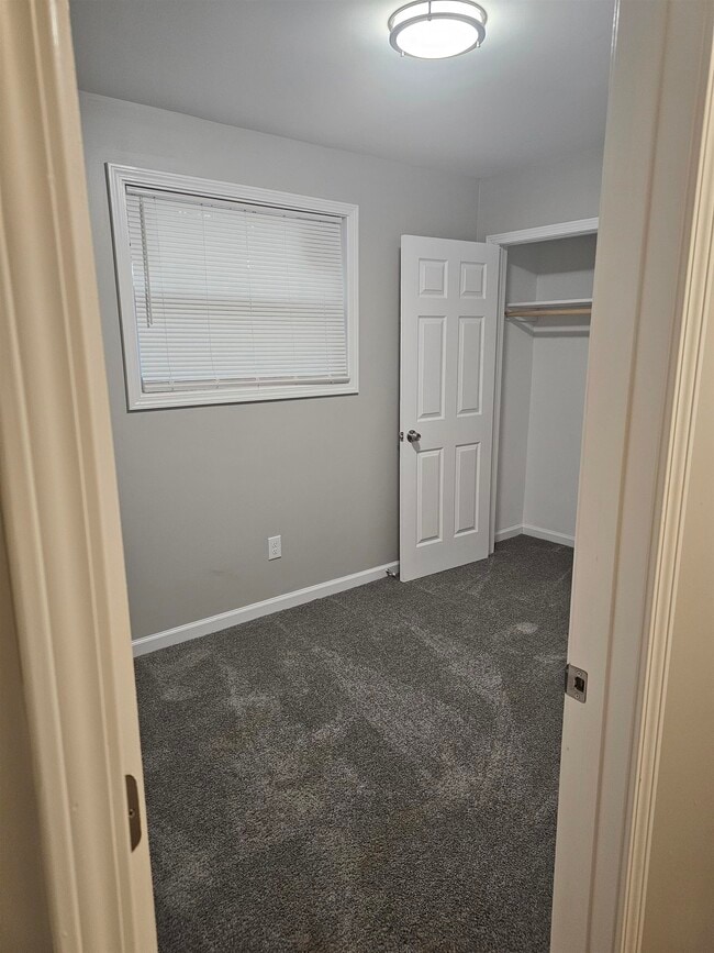 Foto del edificio - 30 E MCKELLAR St