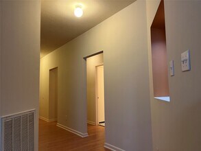 Building Photo - 17314 Glenmorris Dr