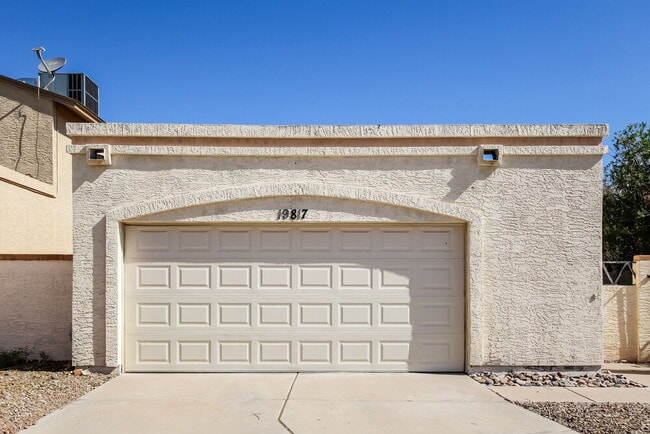 Building Photo - 19817 N 48th Dr