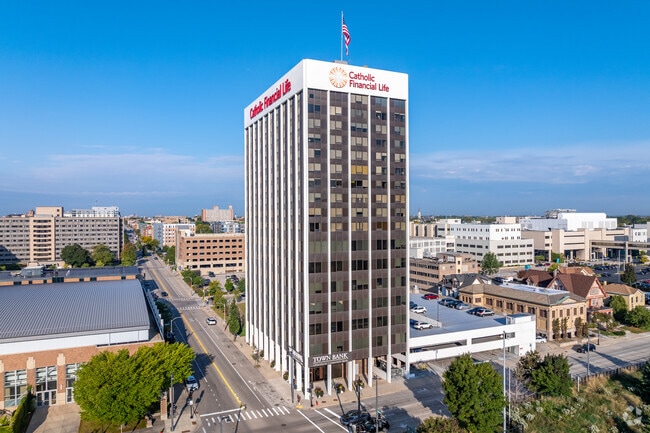 Fotografía del edificio - Tower Apartments