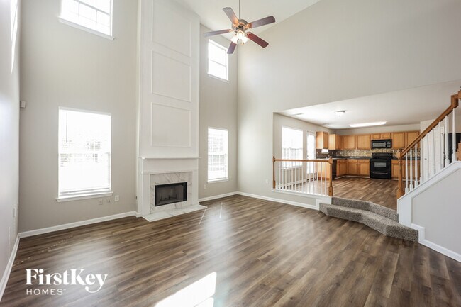 Building Photo - 563 Hartwell Ct