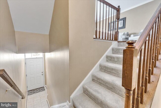 Building Photo - 25400 Elm Terrace