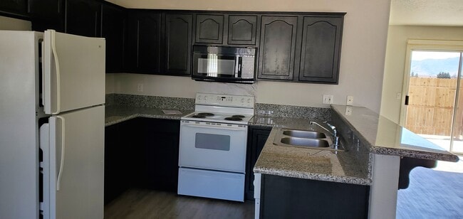 Building Photo - 2781 S Spy Glass Ave