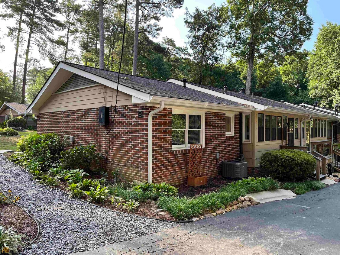 Foto principal - 2941 Caldwell Rd