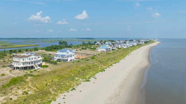 Foto del edificio - 29331 Clifton Shores Dr