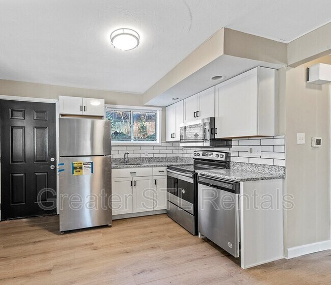 3021 Henrietta St, St. Louis, MO 63104 House Rental in St. Louis, MO