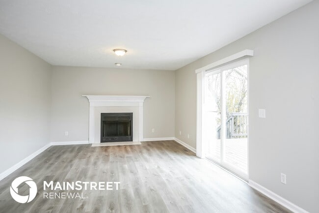 Foto del edificio - 8360 Sawgrass Dr