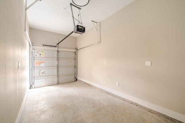 Foto del edificio - 217 Pheasant St