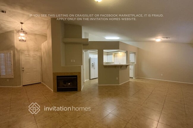 Foto del edificio - 8108 Divernon Ave