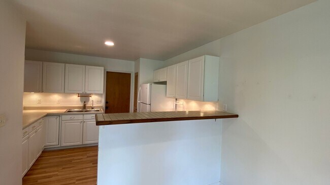 Building Photo - Charming 2-Bedroom 2-Bath plus Bonus Room Home for Rent in Waimea