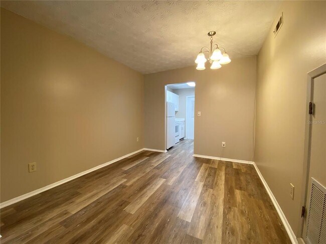 Building Photo - 5313 Hansel Ave