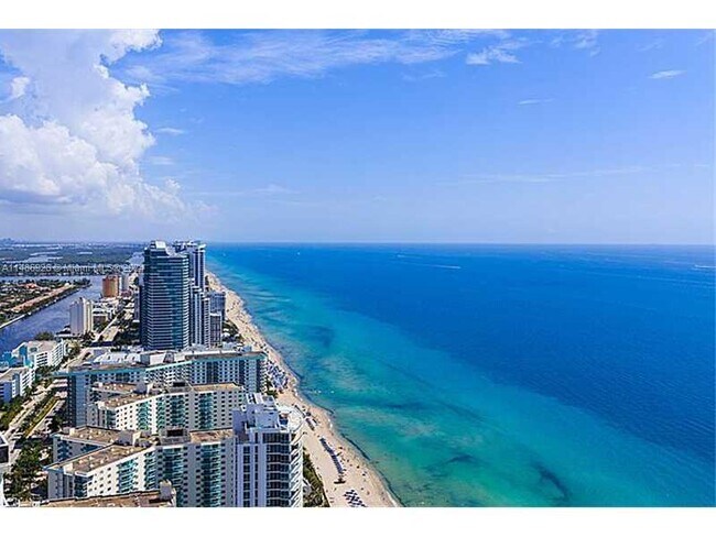 Foto del edificio - 1830 S Ocean Dr