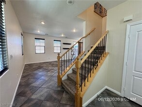 Building Photo - 6255 W Arby Ave