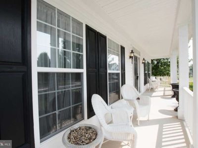 Building Photo - 2428 Trimaran Way