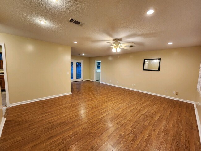 Building Photo - 473 U B Bailey Rd