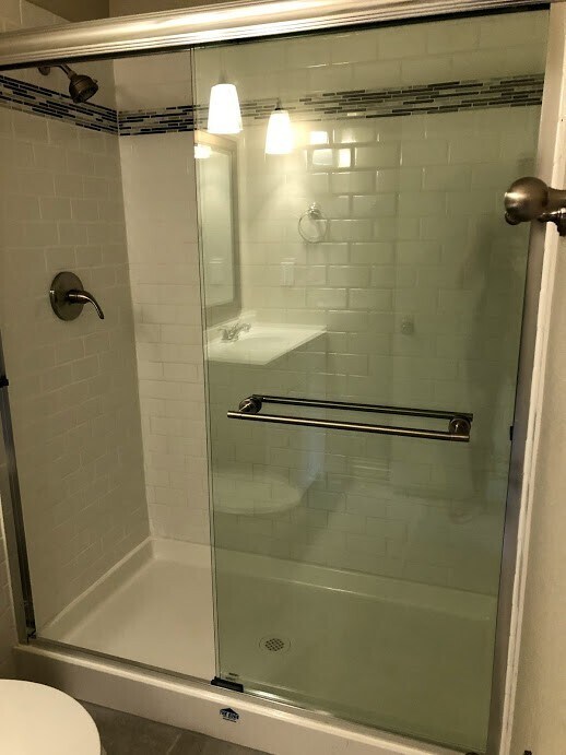 Building Photo - 2008 Newbury Dr