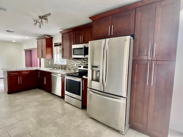 Foto del edificio - 9101 SW 215th Terrace