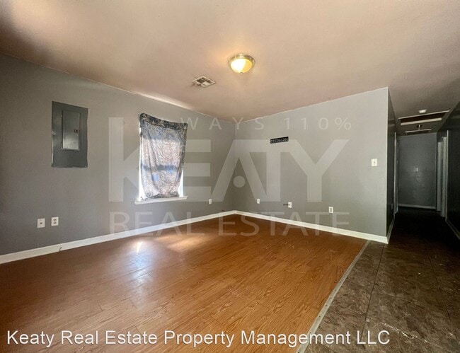 Building Photo - 3 br, 2 bath House - 611 Walker Rd