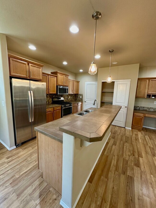 Foto del edificio - 61158 SW Teton Ln