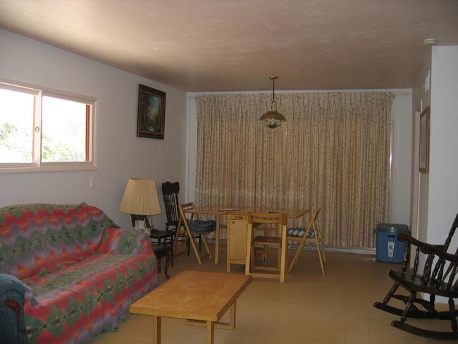 Foto del edificio - 3522 Mt Vernon Ave