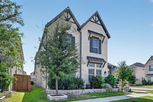 Photo - 12991 Vinson Dr Unit House