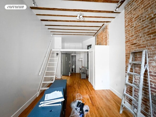 Building Photo - 1726 Amsterdam Ave