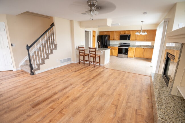 Foto del edificio - 9952 Melbourne Cir