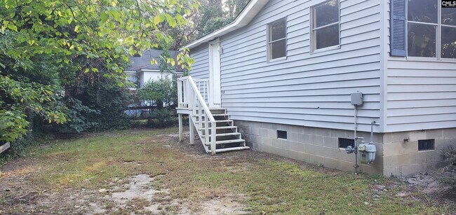 Building Photo - 4030 Gonzales Ave