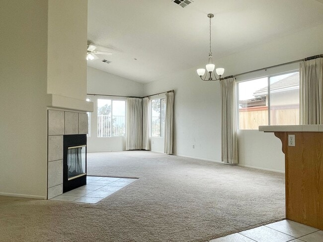 Foto del edificio - Single Story Home!