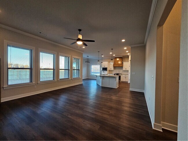 Foto del edificio - 1450 Sessile Oak Wy
