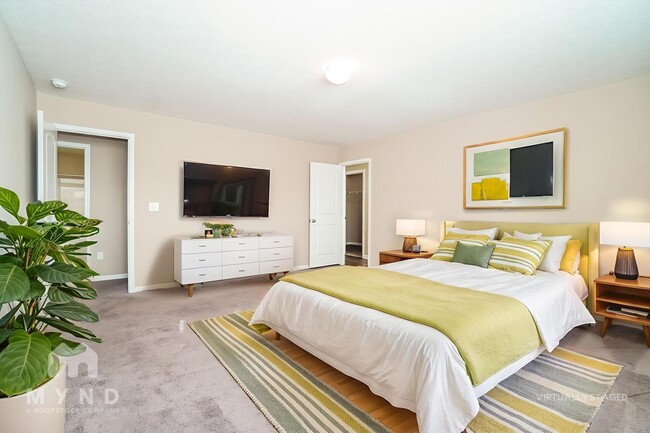 Building Photo - 5630 Branchville Dr