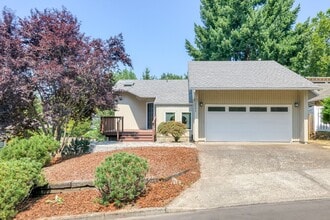 Building Photo - 10095 SW Picks Ct