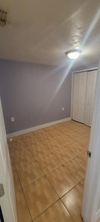 Foto del edificio - 4204 N Manhattan Ave