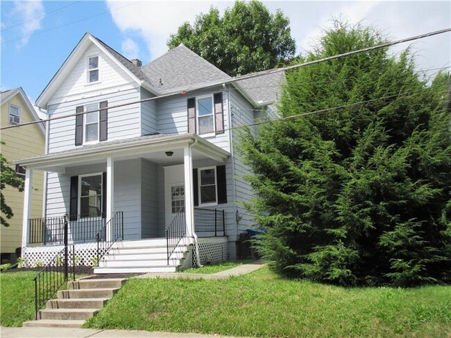 Building Photo - 308 Arch St