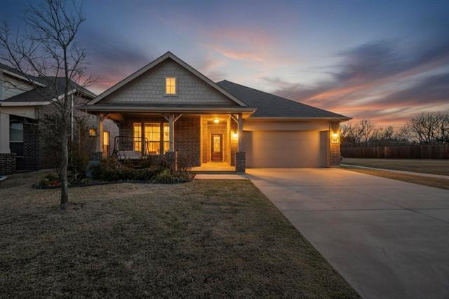 Foto del edificio - 625 Hogan Dr