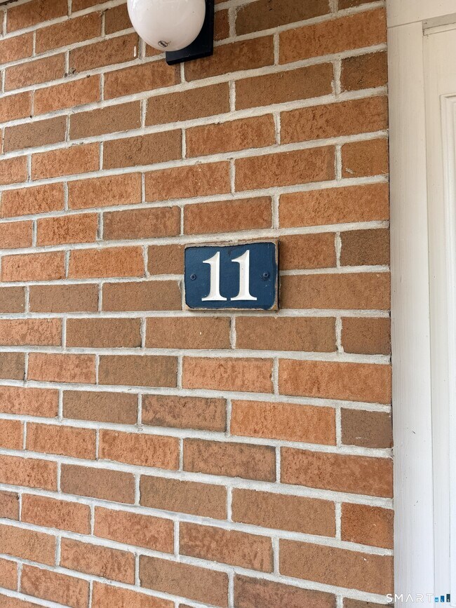 Foto del edificio - 5 Grandview Dr