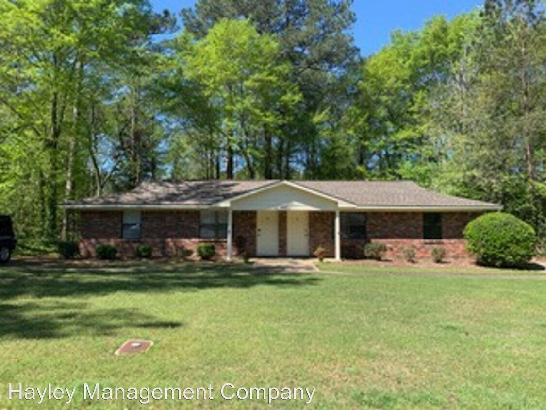 Primary Photo - 1328 Hampton Dr