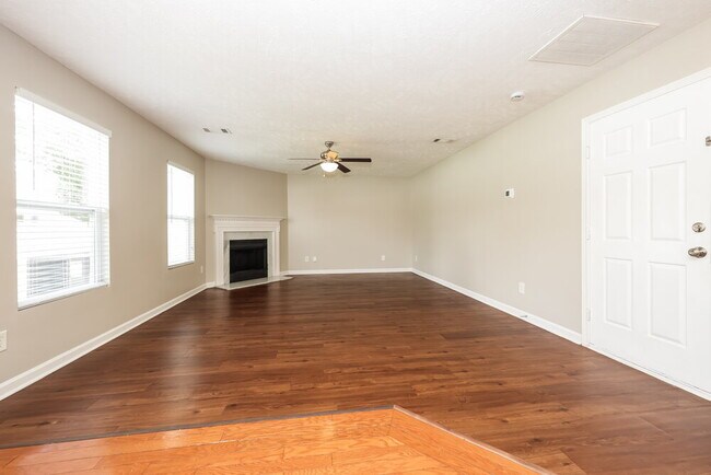 Foto del edificio - 3410 Juneberry Way