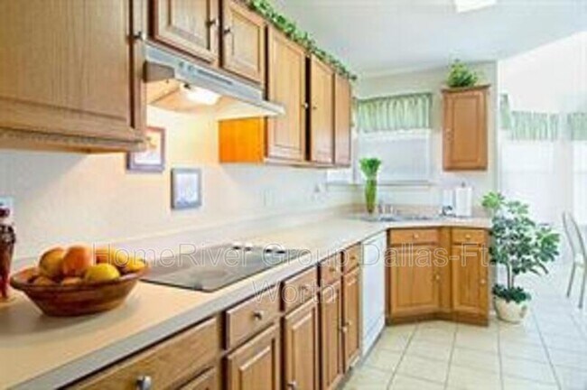 Building Photo - 2007 Sword Fish Dr