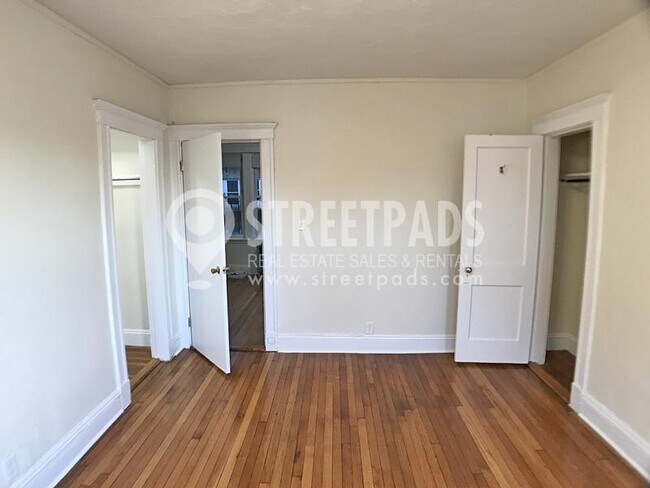 Foto del edificio - 1 bedroom in Boston MA 02215