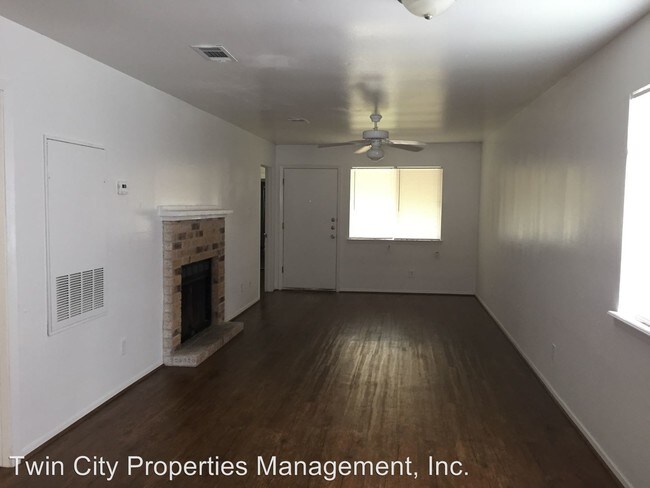 Building Photo - 3700 Elliott St