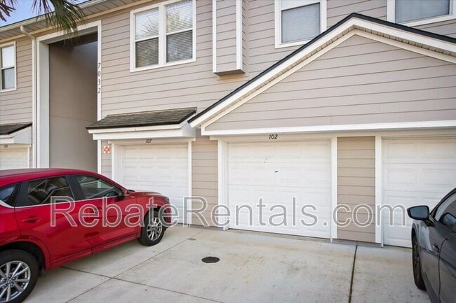 Building Photo - 7032 Deer Lodge Cir