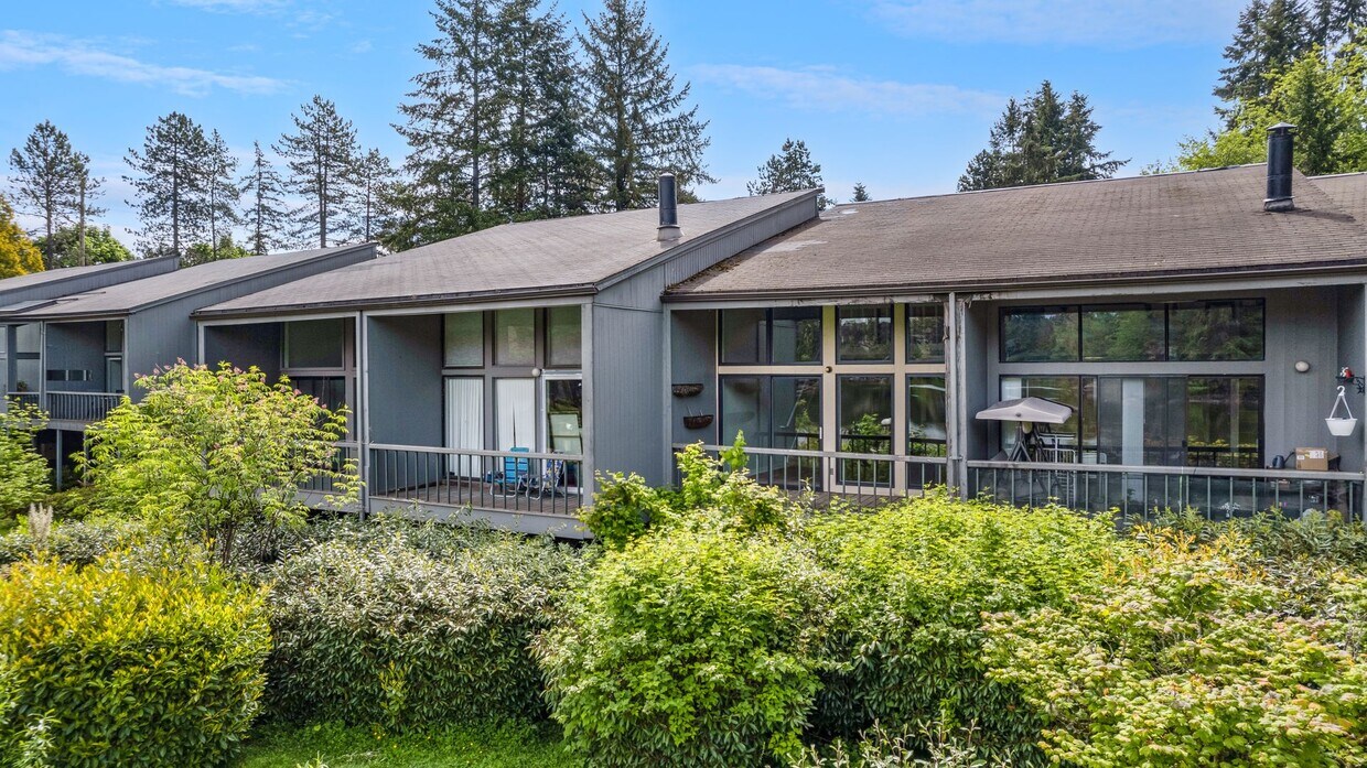 Foto principal - 13954 NE 60th Way