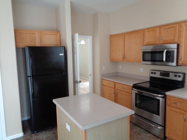 Building Photo - 5055 Buttercup Drive