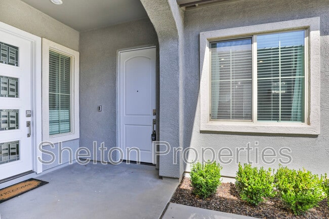 Building Photo - 21687 E Arroyo Verde Dr