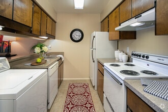 2BR-2BA_1,142sf  Kitchen - Woodlake Park Apartments