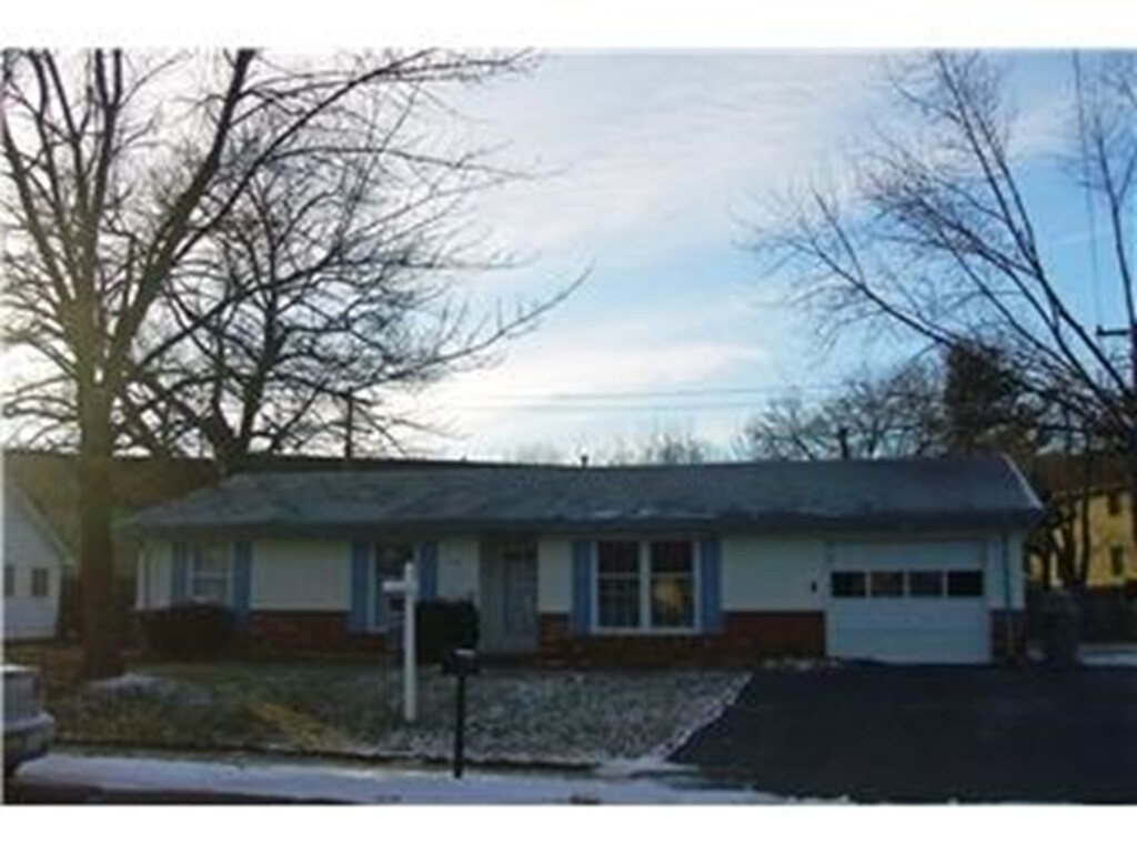 Primary Photo - 4 Dunbar Rd
